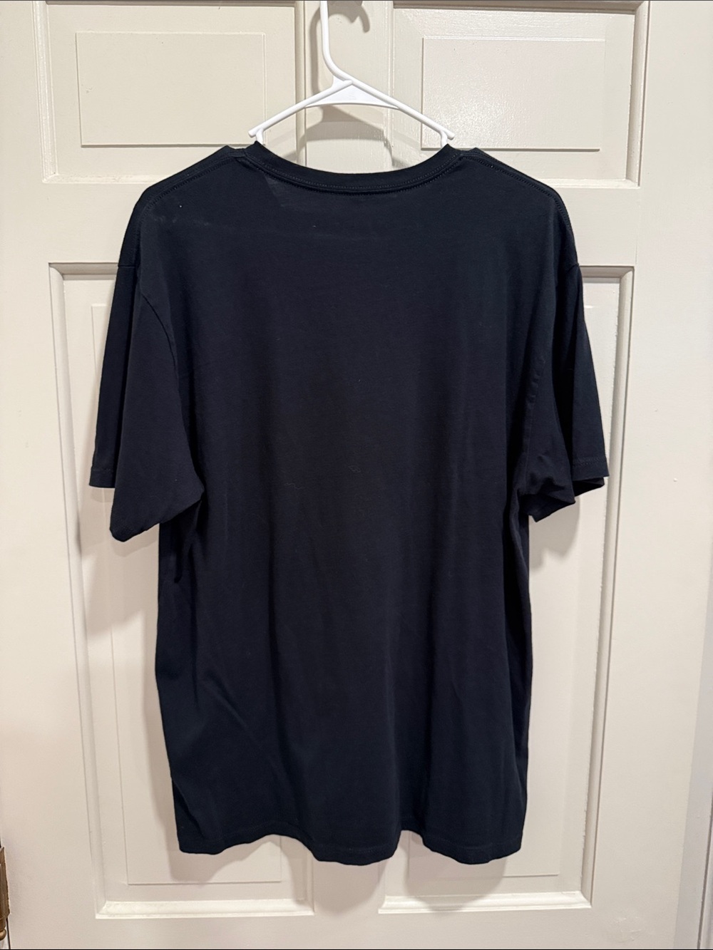 Ariat Black Short-Sleeve Tee with Distressed American Flag/Cactus Logo Size L - Picture 3 of 5